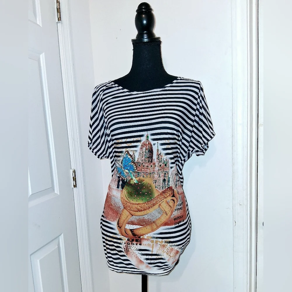 Striped Graphic Women's Top - Picture 3 of 7